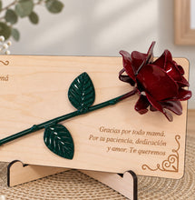 Cargar imagen en el visor de la galería, Rosa forjada con base de madera clara