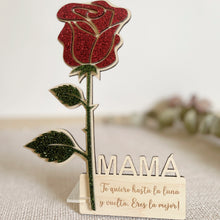 Cargar imagen en el visor de la galería, Rosa de madera y metacrilato glitter
