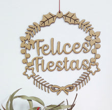 Cargar imagen en el visor de la galería, Corona Felices Fiestas
