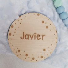 Cargar imagen en el visor de la galería, Placa con nombre &quot;Lunares&quot;