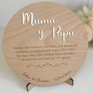 Placa con dedicatoria personalizada y nombres en relieve